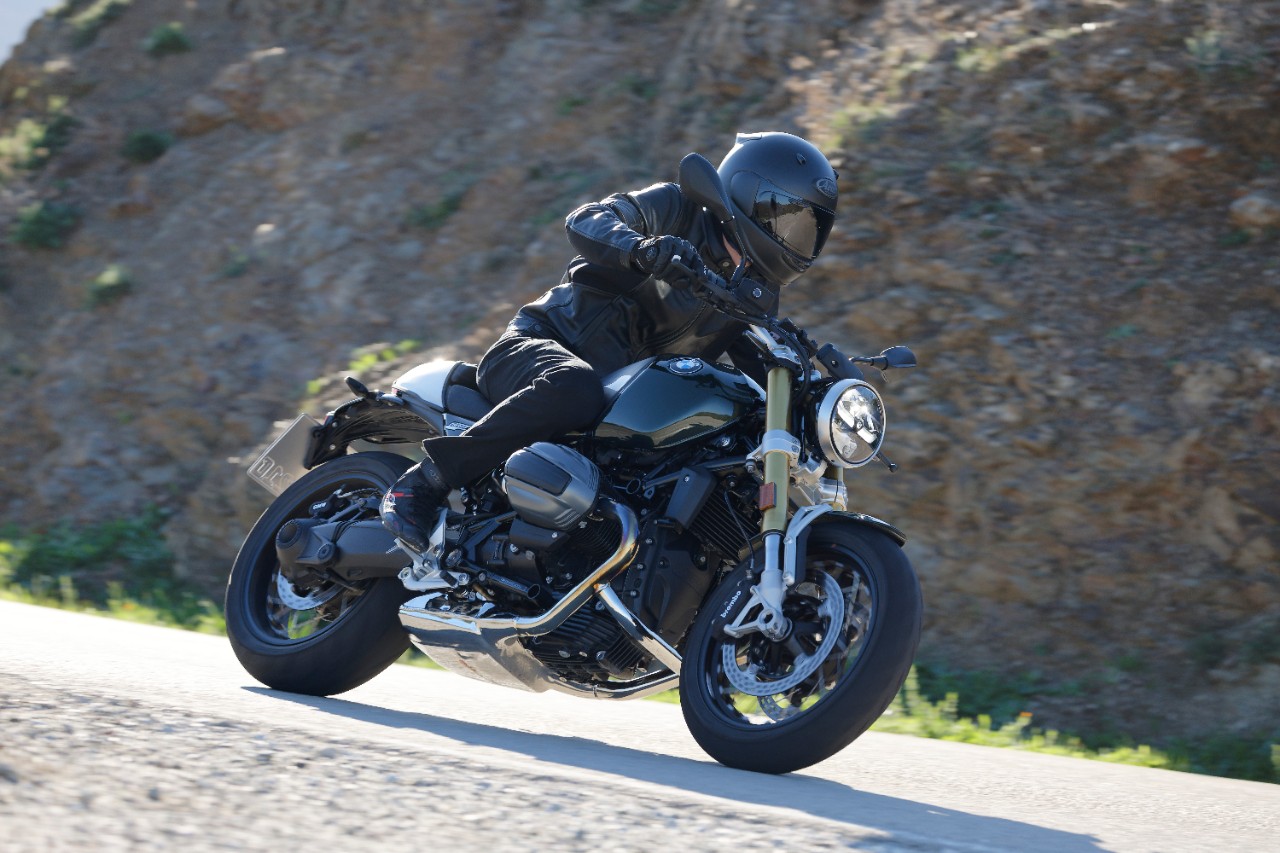 BMW R12 nineT: nuova ma con lo stesso abito +VIDEO+